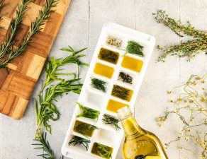 EVOO_aromatic_herbs